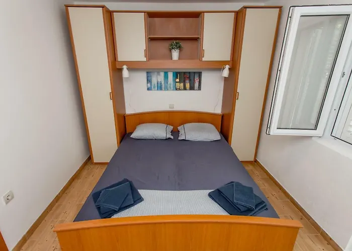 Jadro Apartmán Jesenice (Split-Dalmatia)
